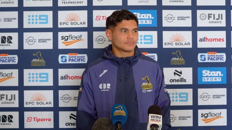 Noah Lolesio speaks to media ahead of Chiefs semi-final