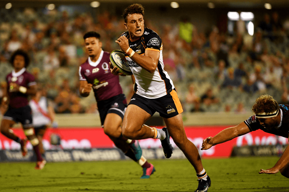 Tom Banks scores the match-winner against Queensland. Photo: Getty