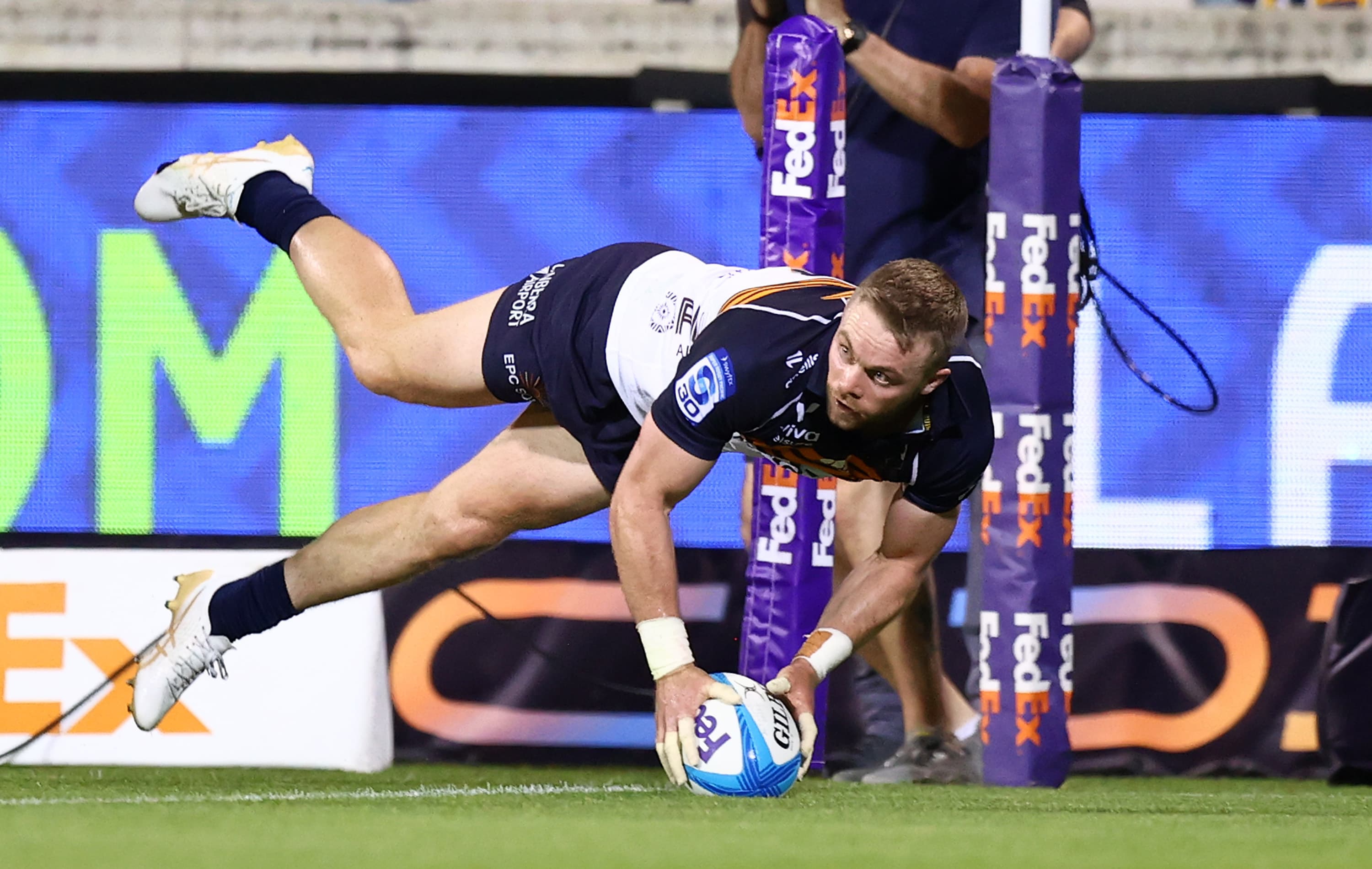 Ryan Lonergan named in Super Rugby Team of the Year 2026