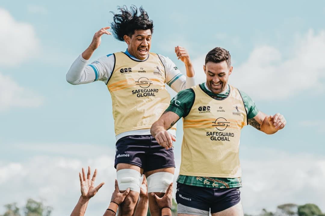 Tuaina Taii Tualima and Cadeyrn Neville train with the ACT Brumbies during the 2025 SMARTECH Super Rugby Pacific season. Picture: ACT Brumbies